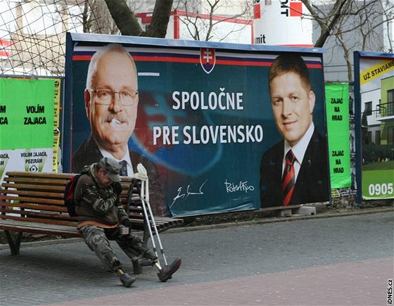 Prezidentské kampan u zná Slovensko. Kandidáti jdou do boje vtinou s podporou stran.